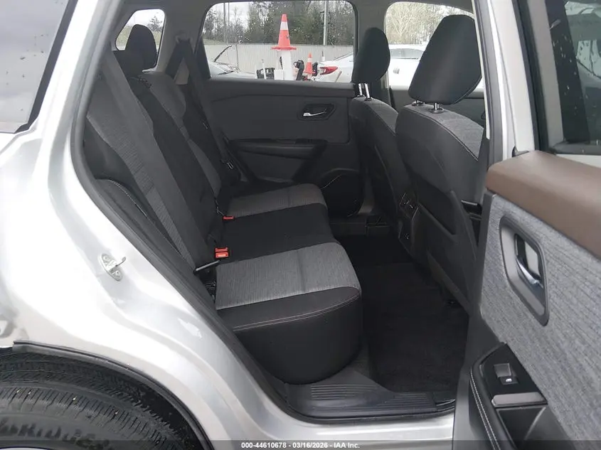2021 NISSAN ROGUE  