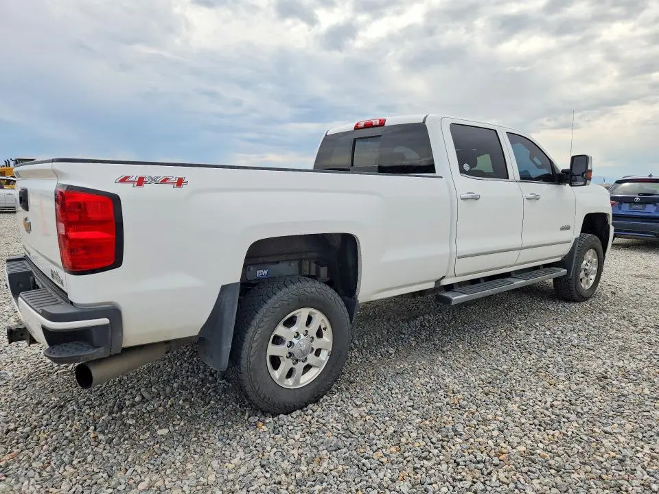 2015 CHEVROLET SILVERADO K3500 HIGH COUNTRY  