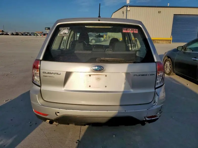 2010 SUBARU FORESTER 2.5X  