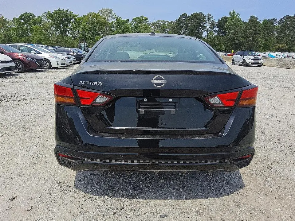2025 NISSAN ALTIMA 2.5 SV  