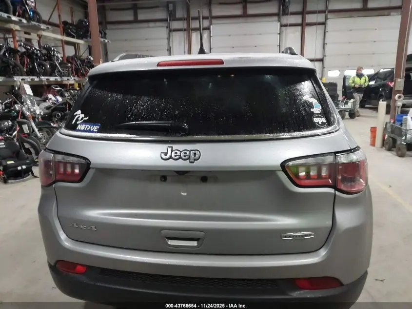 2018 JEEP COMPASS LATITUDE 4X4