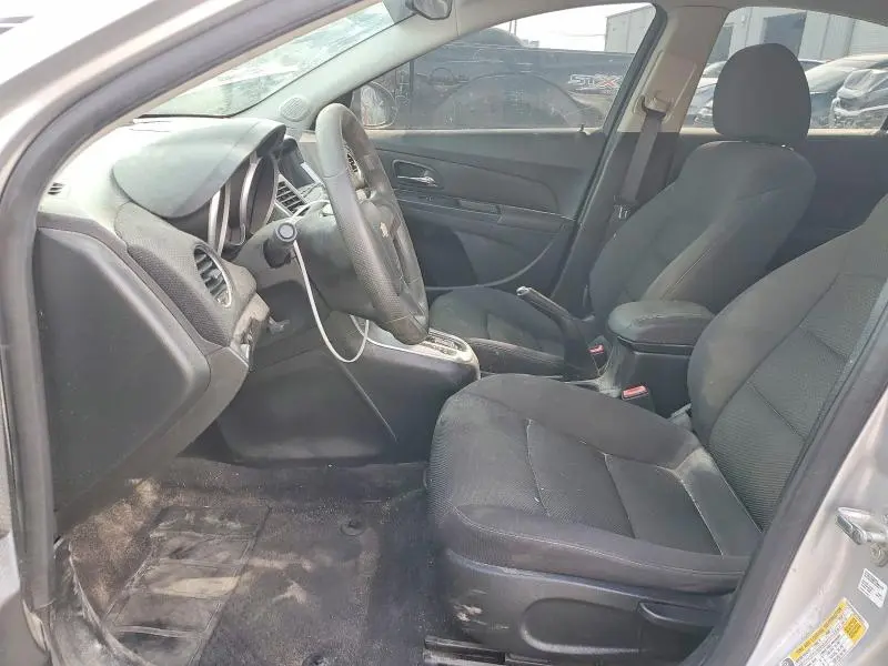 2012 CHEVROLET CRUZE LT  