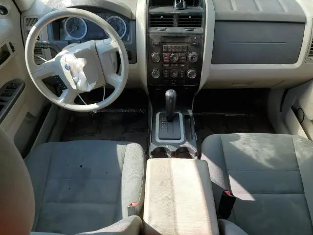 2011 FORD ESCAPE XLS  