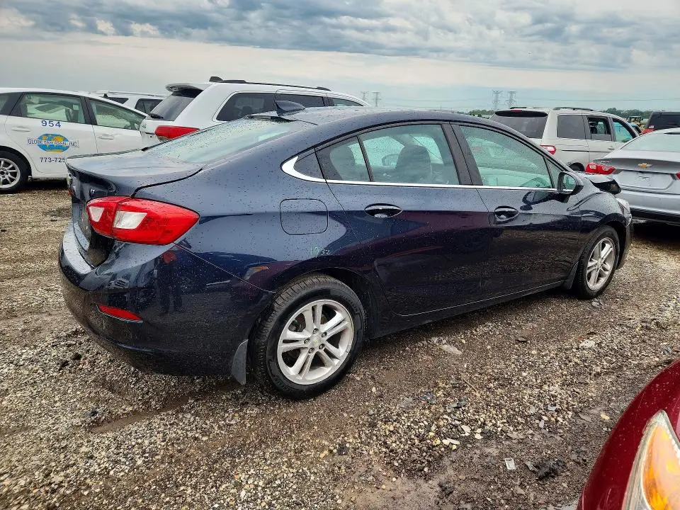 2016 CHEVROLET CRUZE LT  