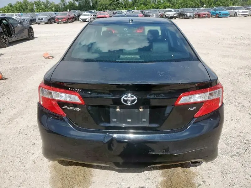 2014 TOYOTA CAMRY L  