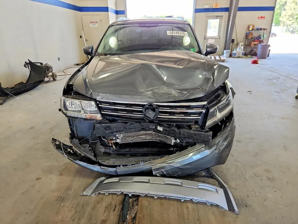 2019 VOLKSWAGEN TIGUAN SE  