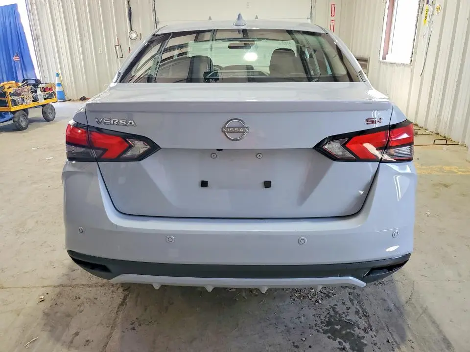 2025 NISSAN VERSA SR  