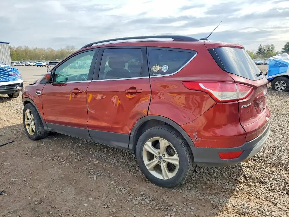 2015 FORD ESCAPE SE  