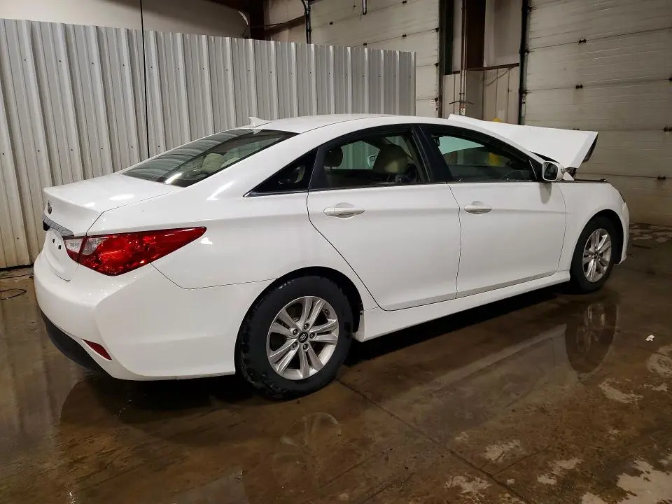 2014 HYUNDAI SONATA GLS  