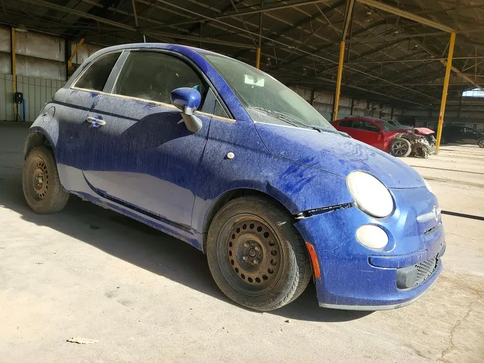 2013 FIAT 500 POP  