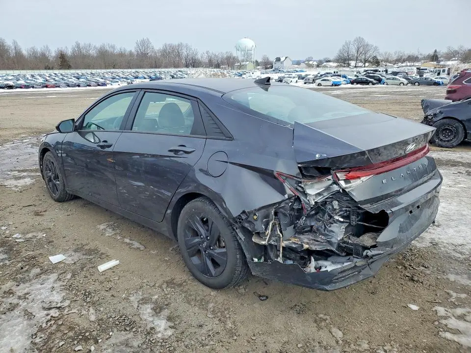 2021 HYUNDAI ELANTRA SEL  