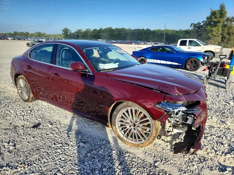 2019 ALFA ROMEO GIULIA TI  