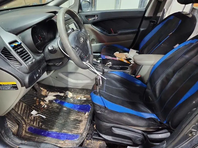 2016 KIA FORTE LX  