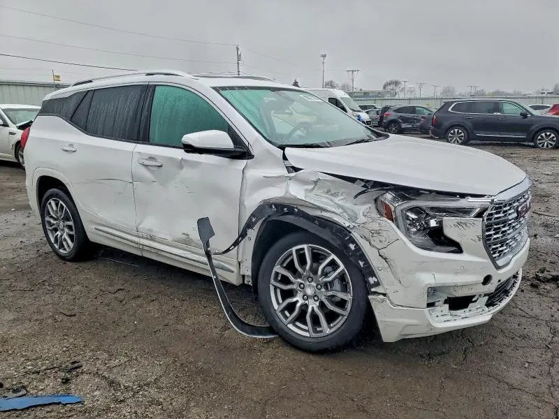 2024 GMC TERRAIN DENALI  