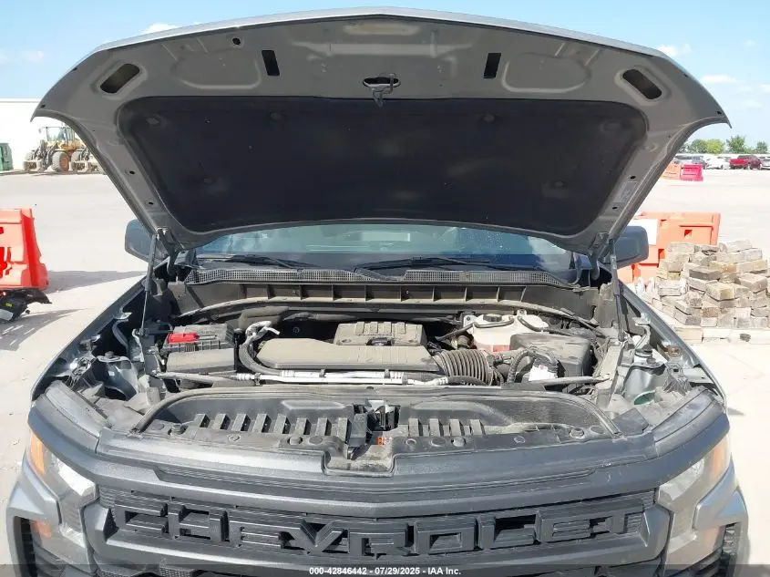 2024 CHEVROLET SILVERADO 1500 2WD  SHORT BED CUSTOM