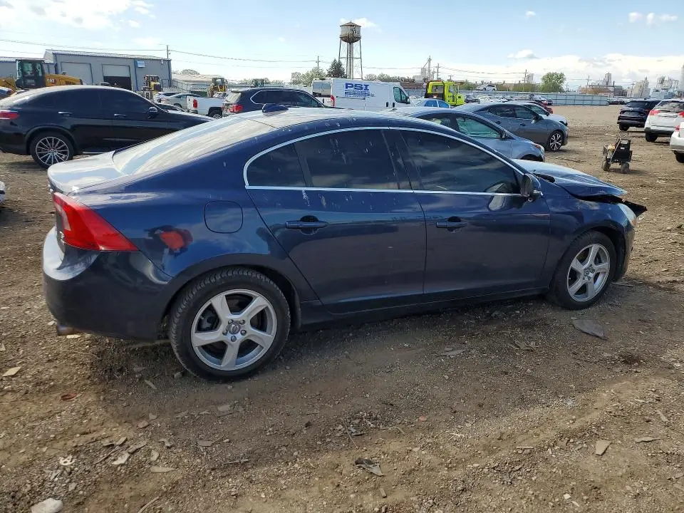 2013 VOLVO S60 T5  