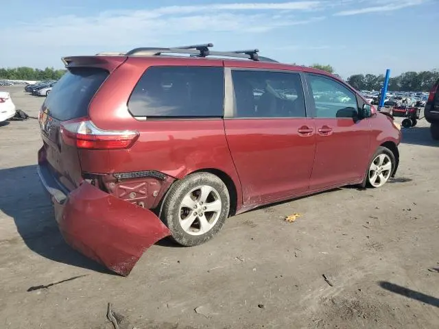 2015 TOYOTA SIENNA LE  