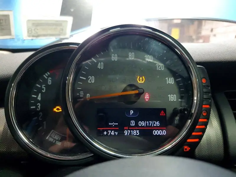 2016 MINI COOPER S  