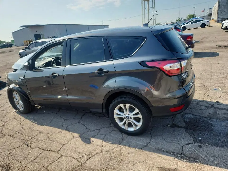 2017 FORD ESCAPE S  