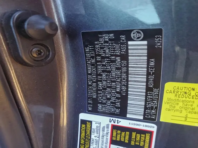 2011 TOYOTA CAMRY BASE  
