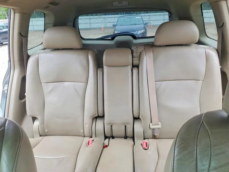 2011 TOYOTA HIGHLANDER LIMITED  