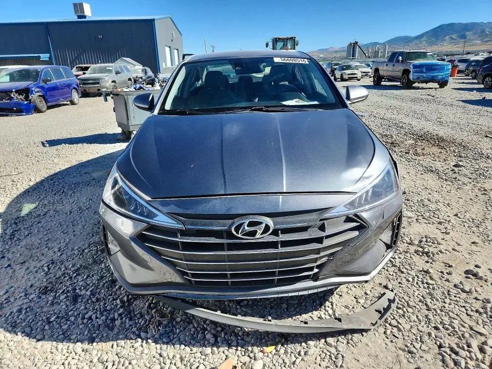 2019 HYUNDAI ELANTRA SEL  