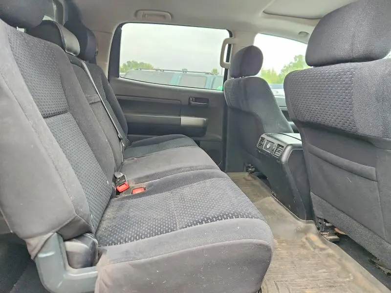 2013 TOYOTA TUNDRA CREWMAX SR5  