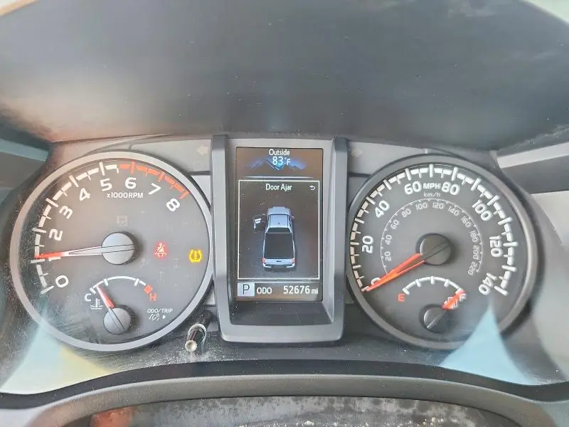 2023 TOYOTA TACOMA SR  
