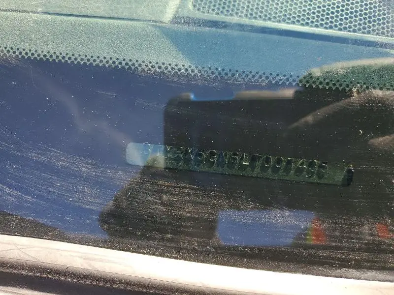 2020 TOYOTA TACOMA SR  