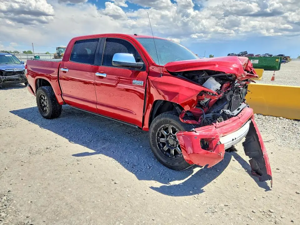 2017 TOYOTA TUNDRA PLATINUM  
