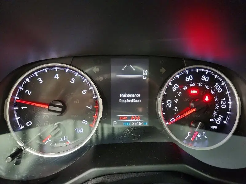 2019 TOYOTA RAV4 LE  