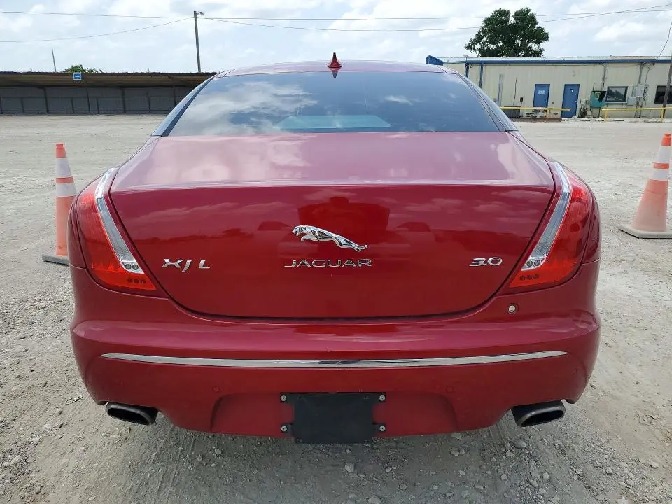2015 JAGUAR XJL PORTFOLIO  