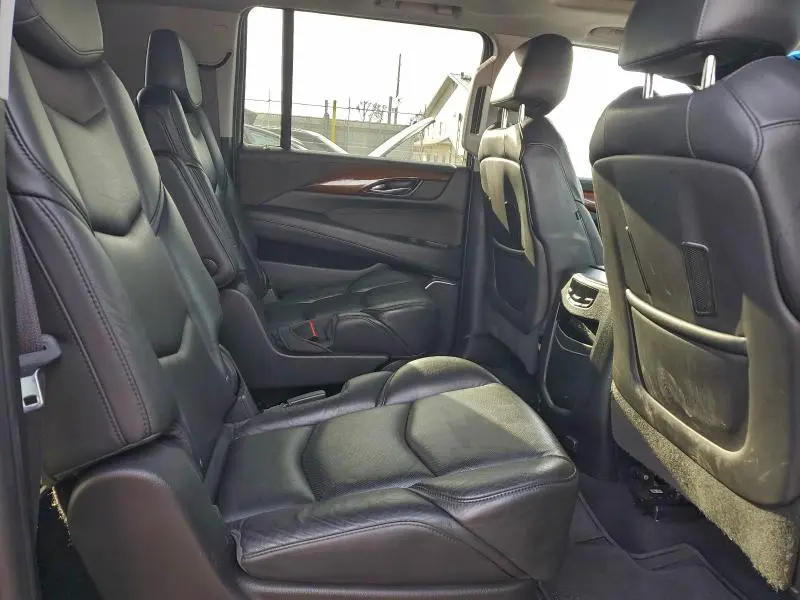 2017 CADILLAC ESCALADE ESV LUXURY  