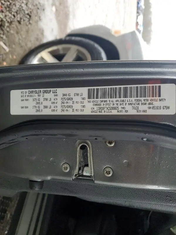 2012 DODGE RAM 1500 ST  