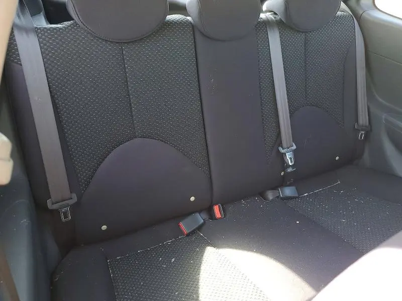 2010 HYUNDAI ACCENT GS  