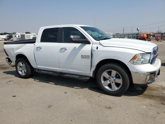 2015 RAM 1500 SLT