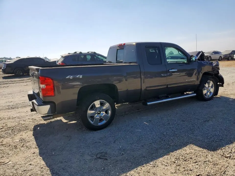 2011 CHEVROLET SILVERADO K1500 LTZ  