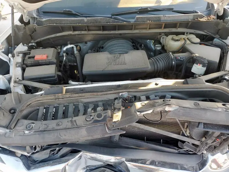 2019 CHEVROLET SILVERADO C1500 LT  