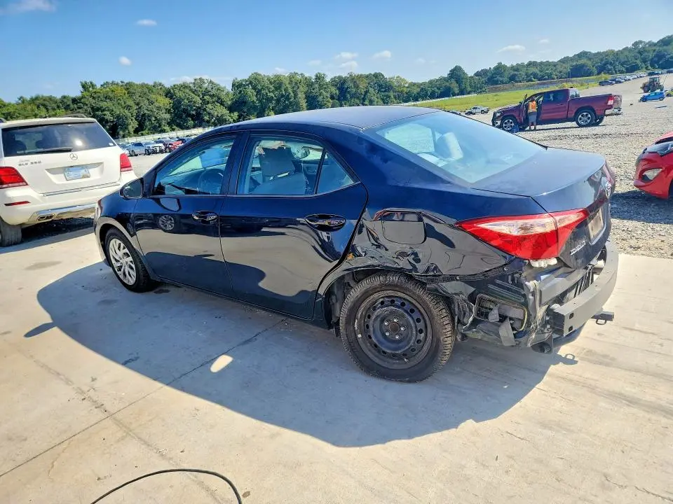 2018 TOYOTA COROLLA LE  