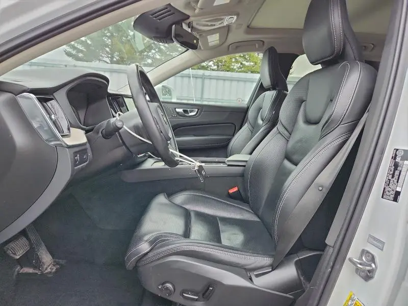 2021 VOLVO XC60 T6 INSCRIPTION  