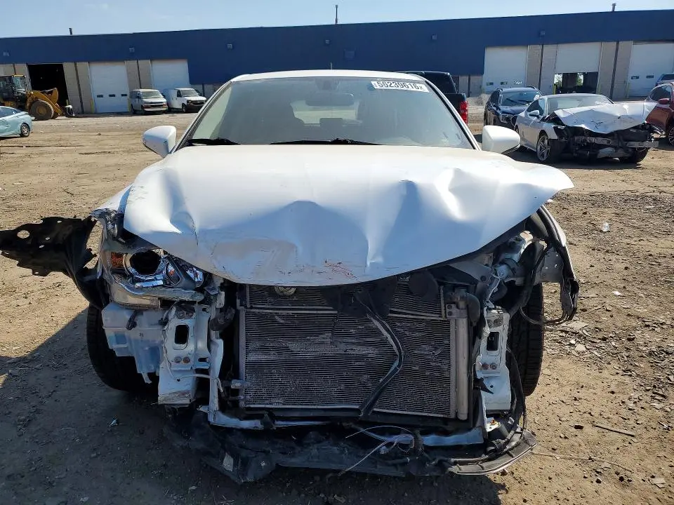 2011 LEXUS CT 200  