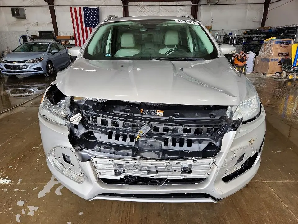 2016 FORD ESCAPE TITANIUM  