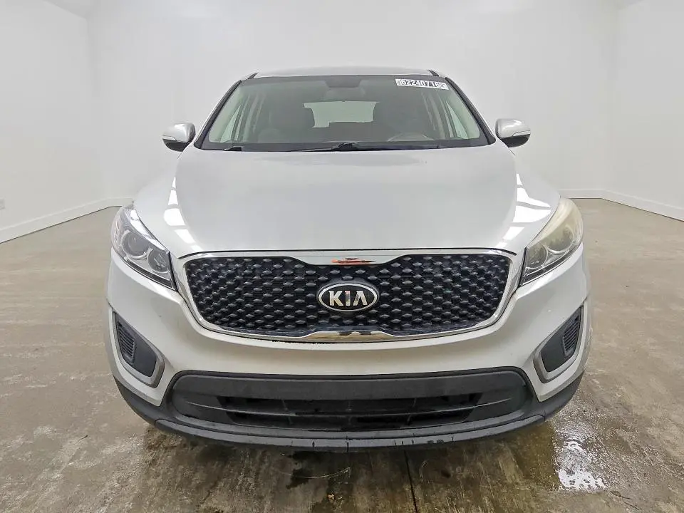 2016 KIA SORENTO L  
