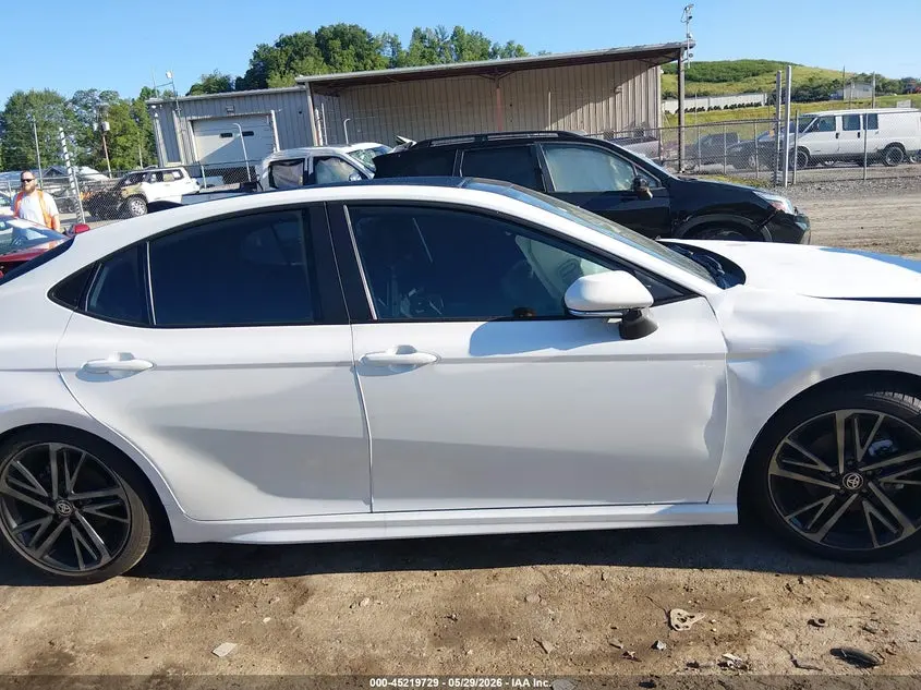 2025 TOYOTA CAMRY XSE