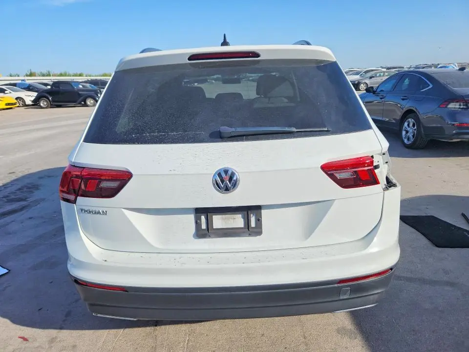 2020 VOLKSWAGEN TIGUAN S  