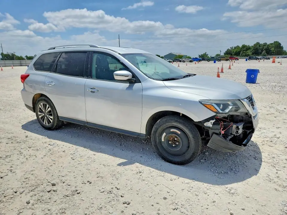 2020 NISSAN PATHFINDER SV  