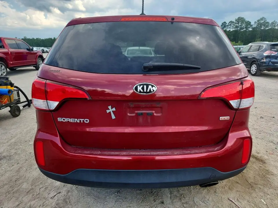 2014 KIA SORENTO LX  