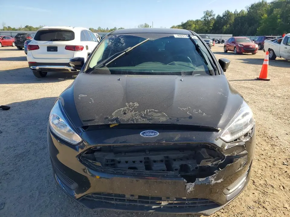 2016 FORD FOCUS SE  