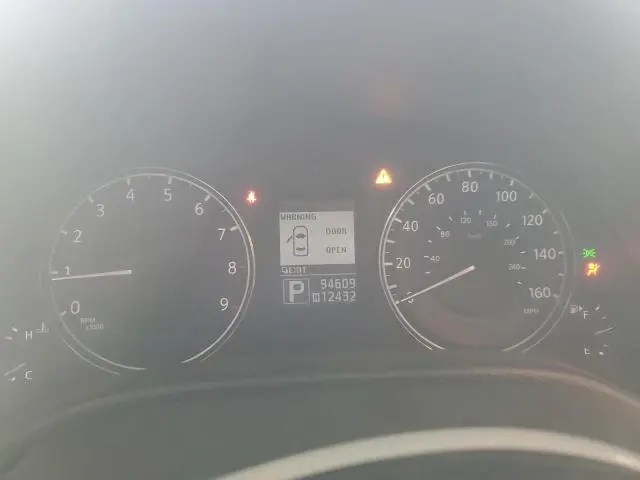 2012 INFINITI G37 BASE  