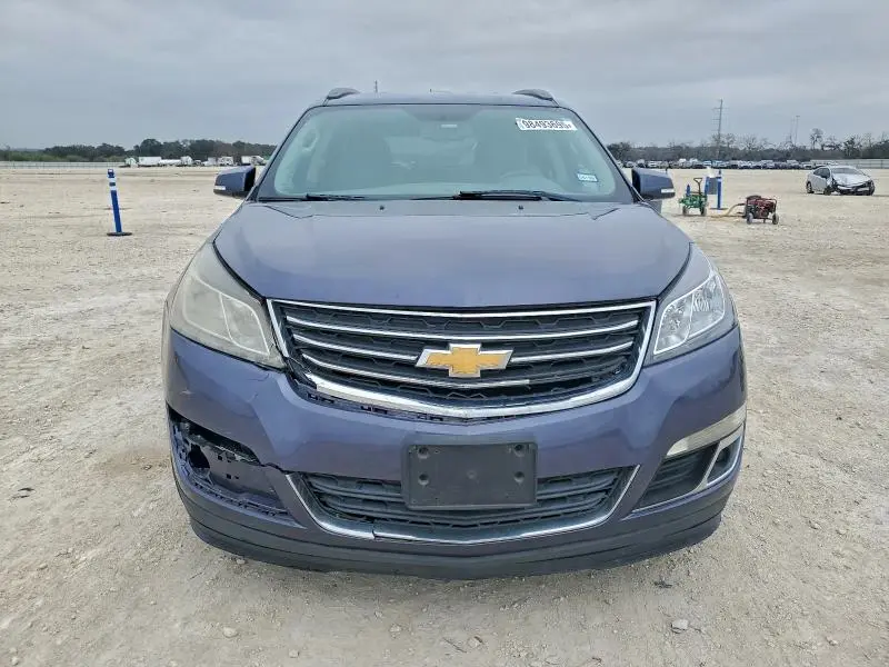 2014 CHEVROLET TRAVERSE LT  